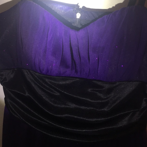 Purple fancy sparkle dress - Picture 4 of 7